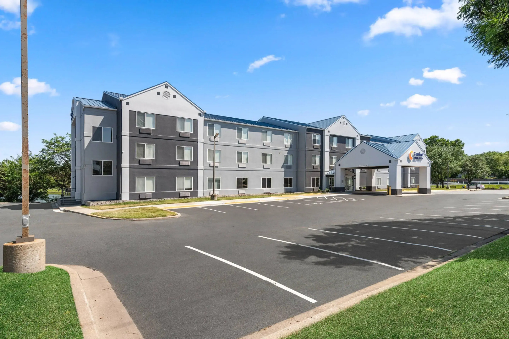 Comfort Inn & Suites Olathe - Kansas City