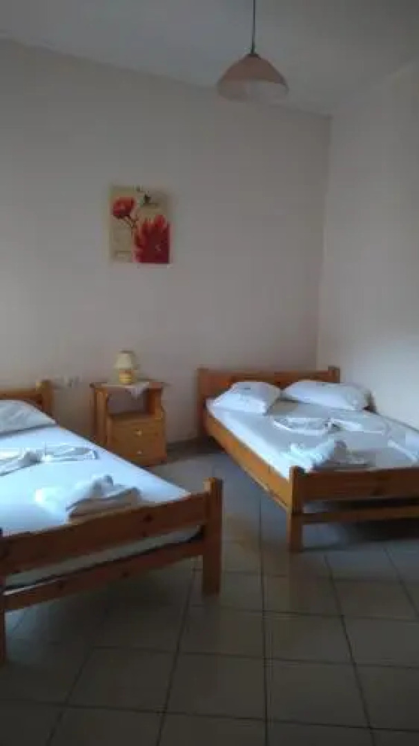 Nikolitsa Apartments