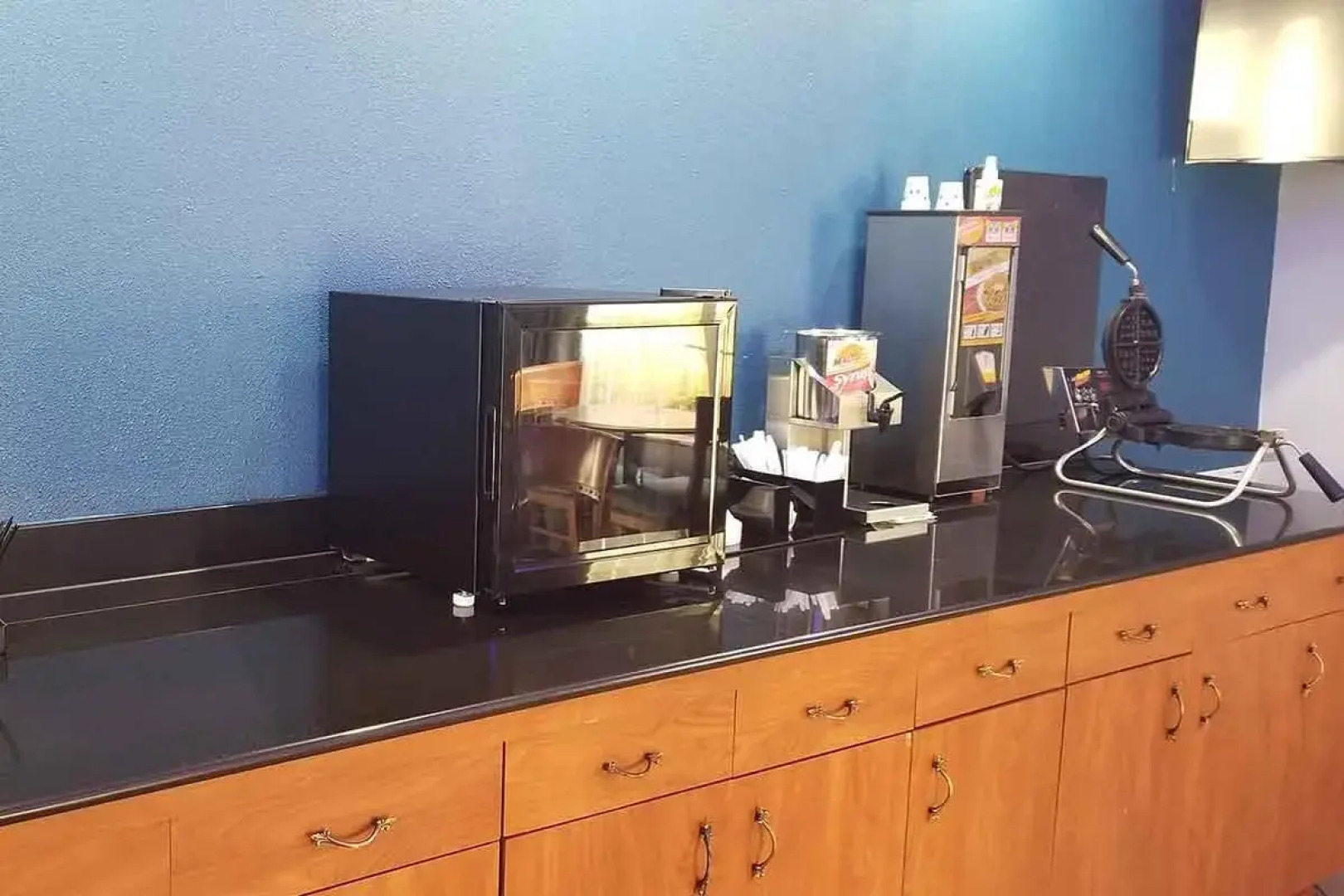 HomeBridge Inn and Suites