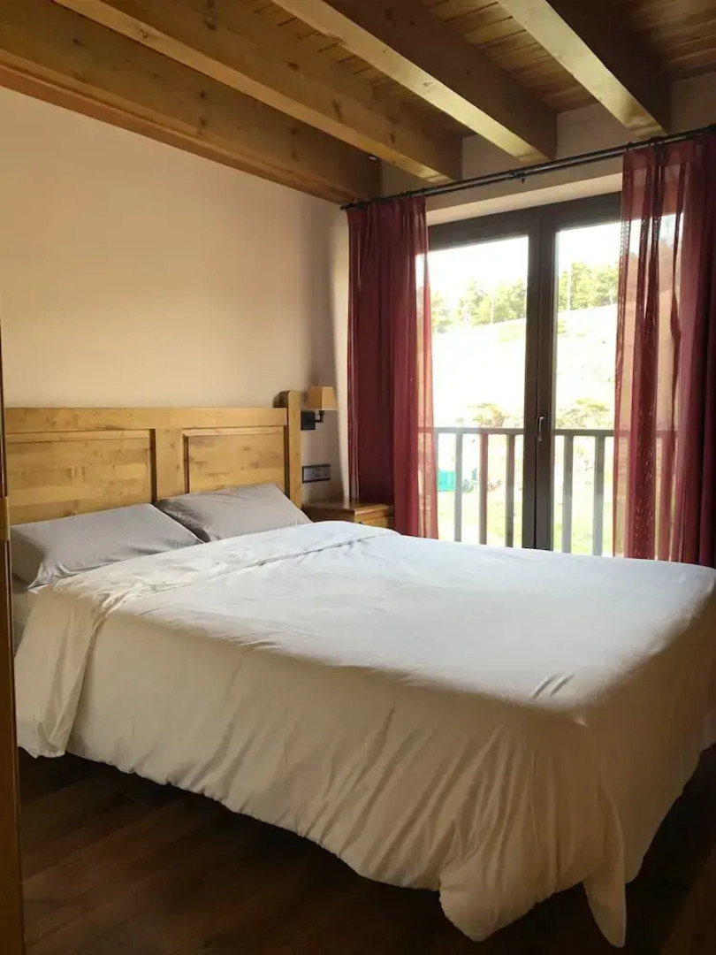 2 Bedroom Duplex Apartment in La Molina