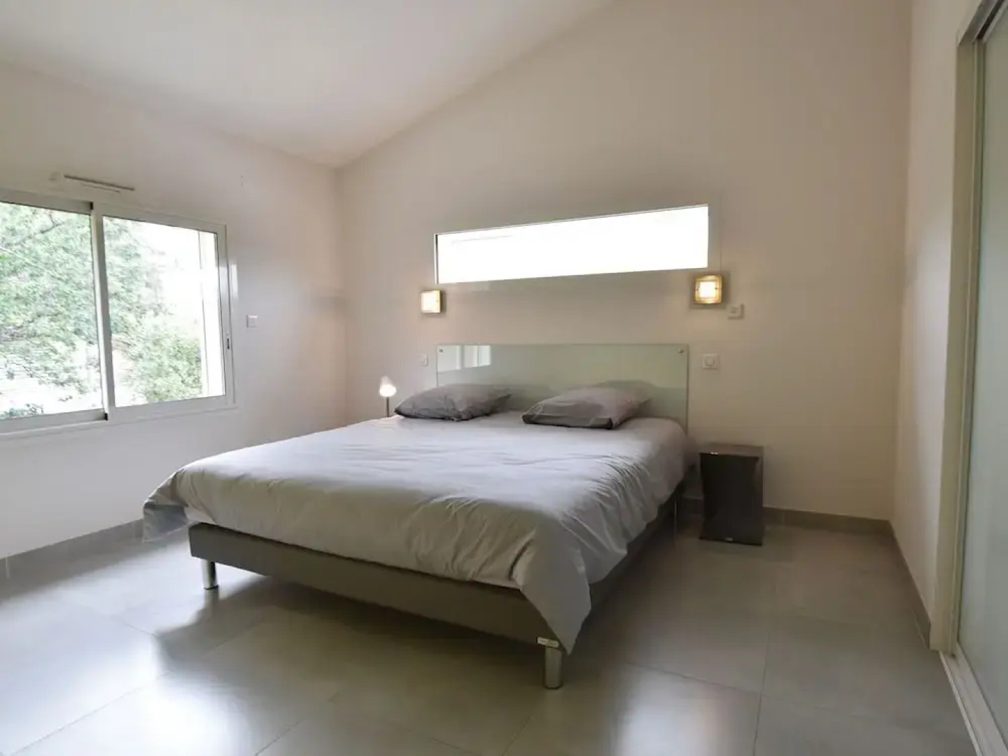 Attractive Holiday Home in Vézénobres With Swimming Pool