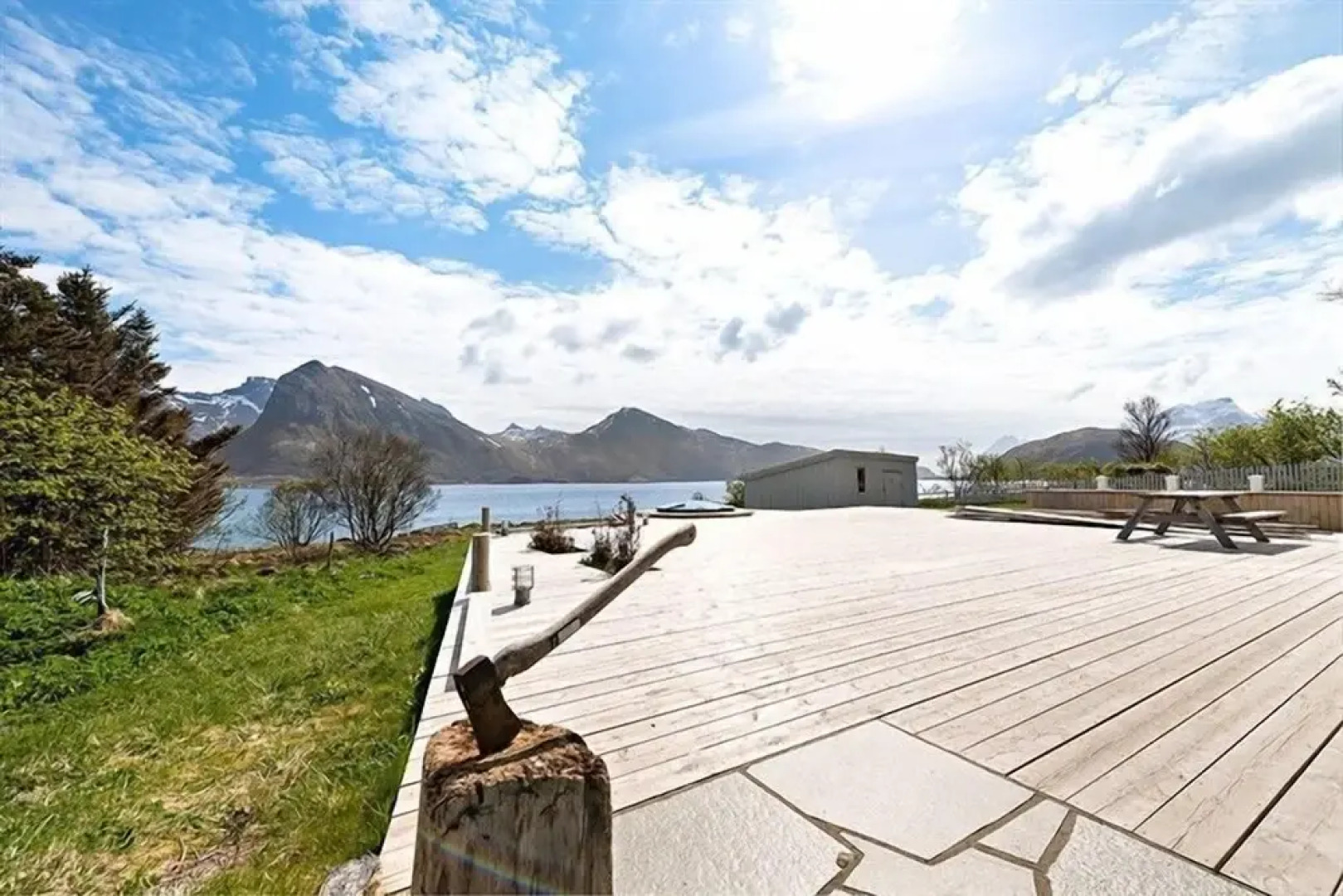 Private Cozy House by the Fjord