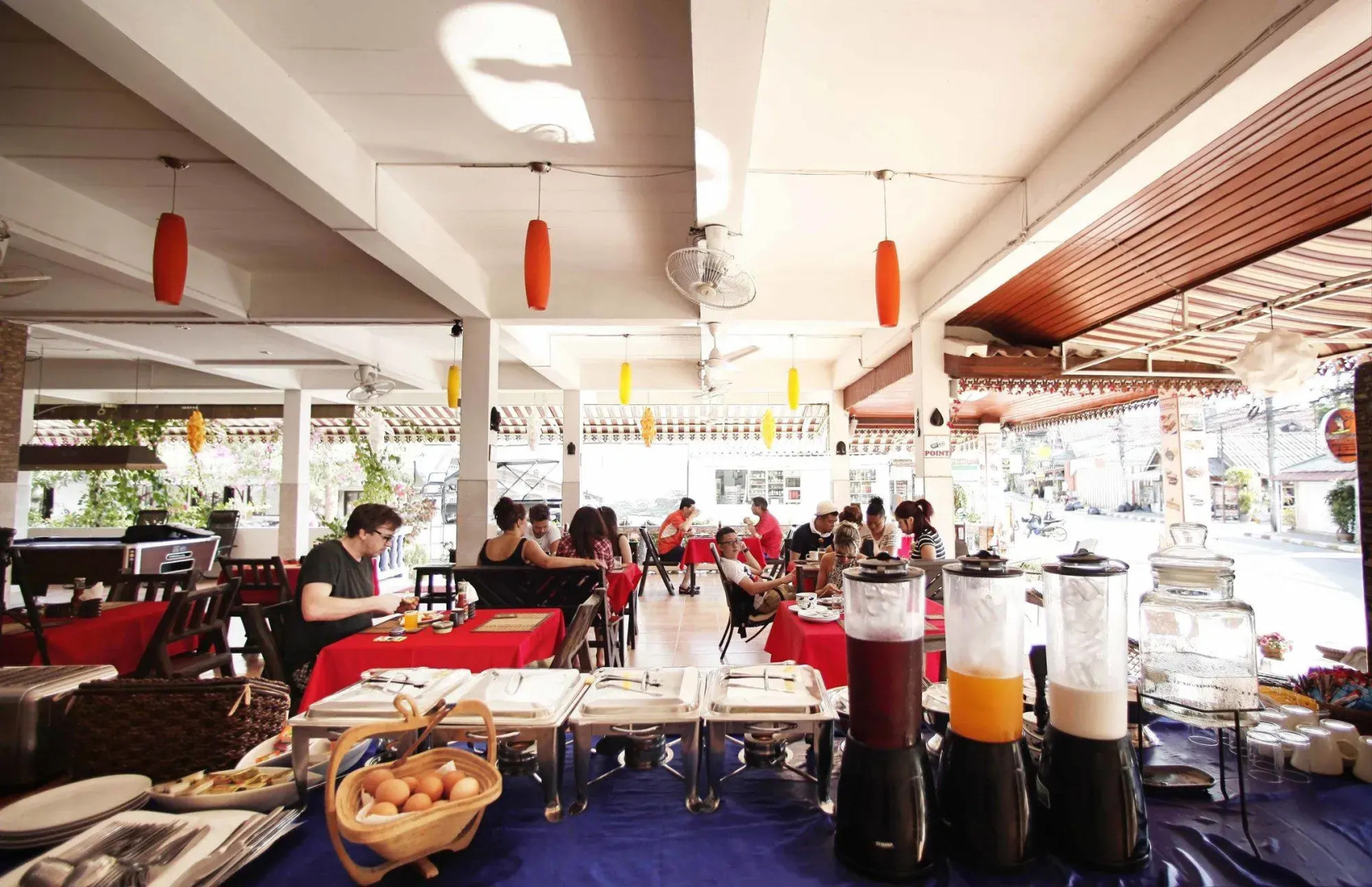 Lotus Friendly Hotel