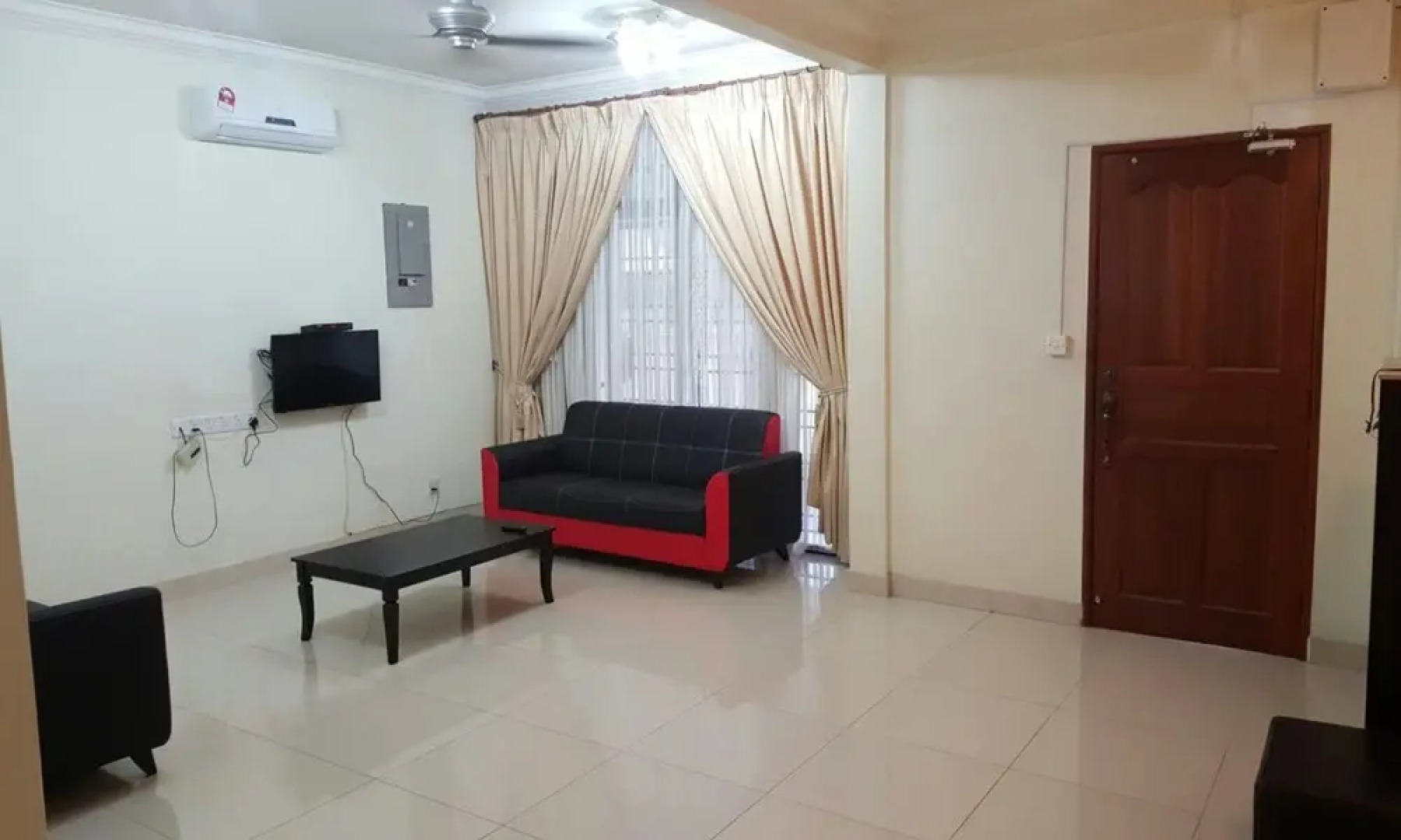 Spice Arena 4room House