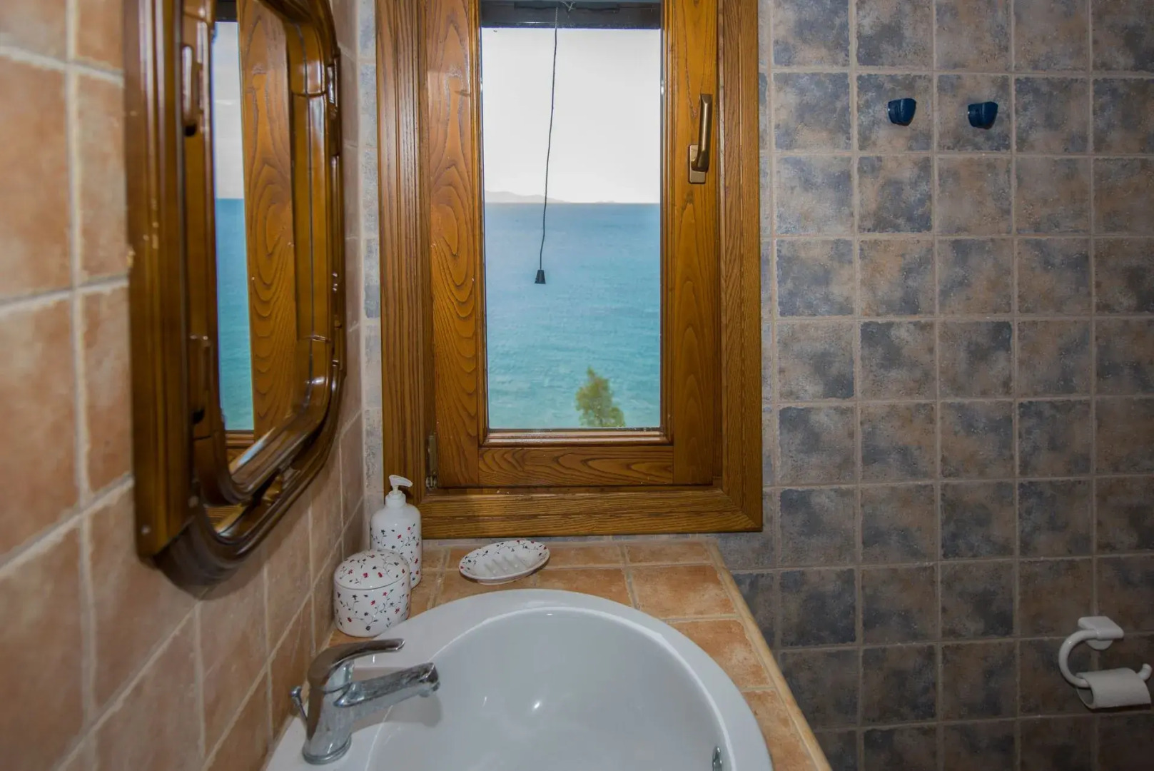 Kiparissi Villa Halkidiki