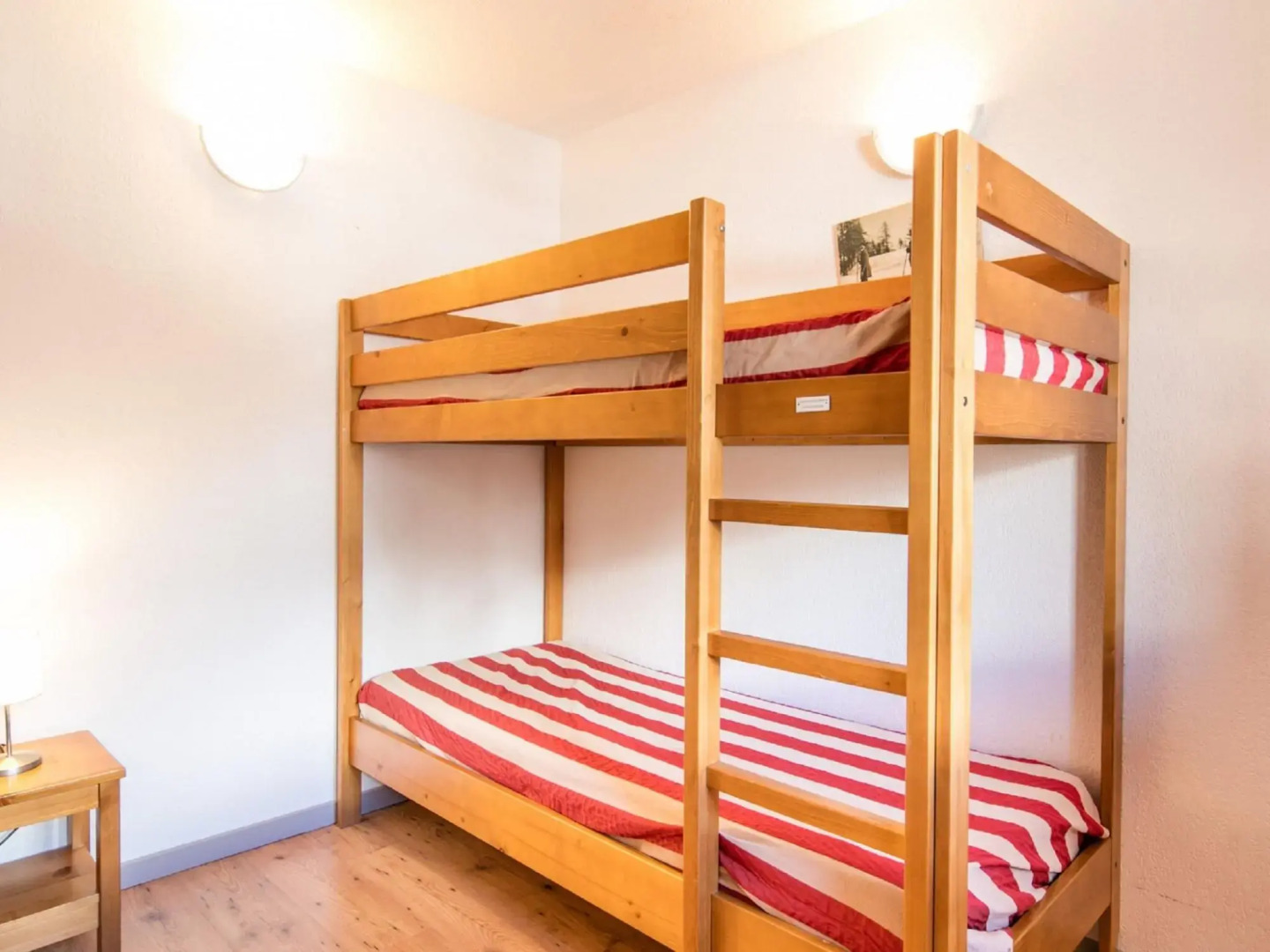 Large apartment with a view near the ski slope of Valloire