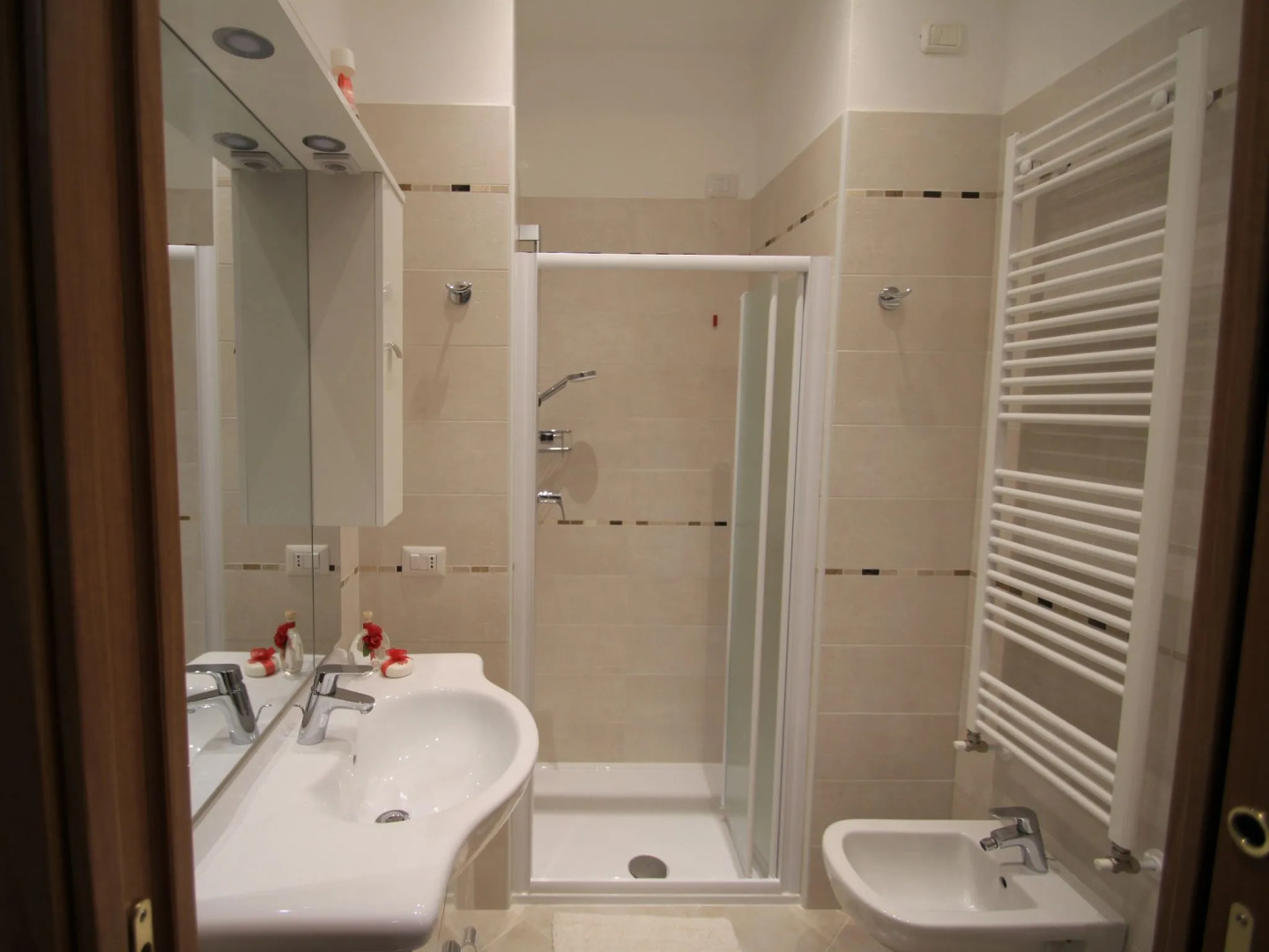 Locazione Turistica Rondinelli