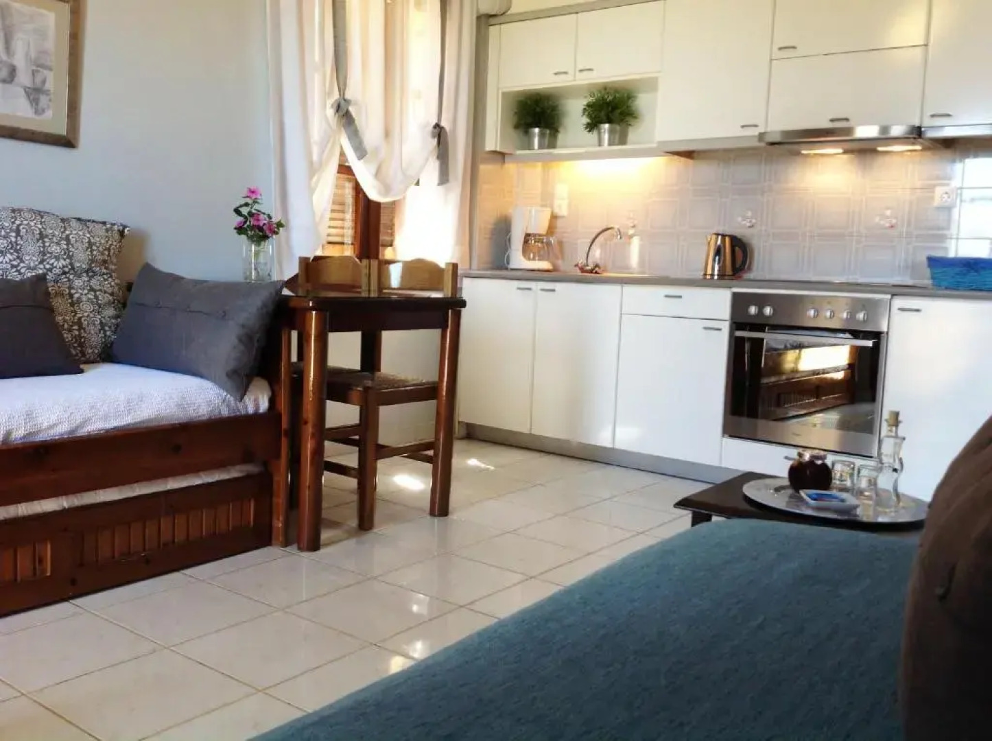 Asterias Studios Apartments