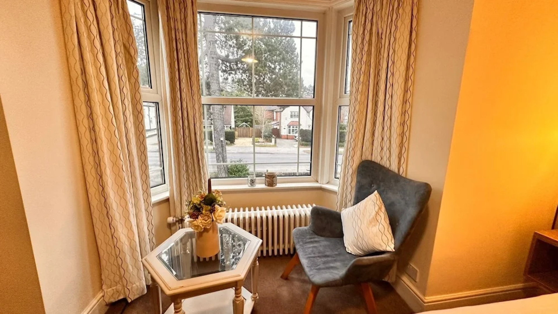 Pine Lodge Hotel & Restaurant Mansfield