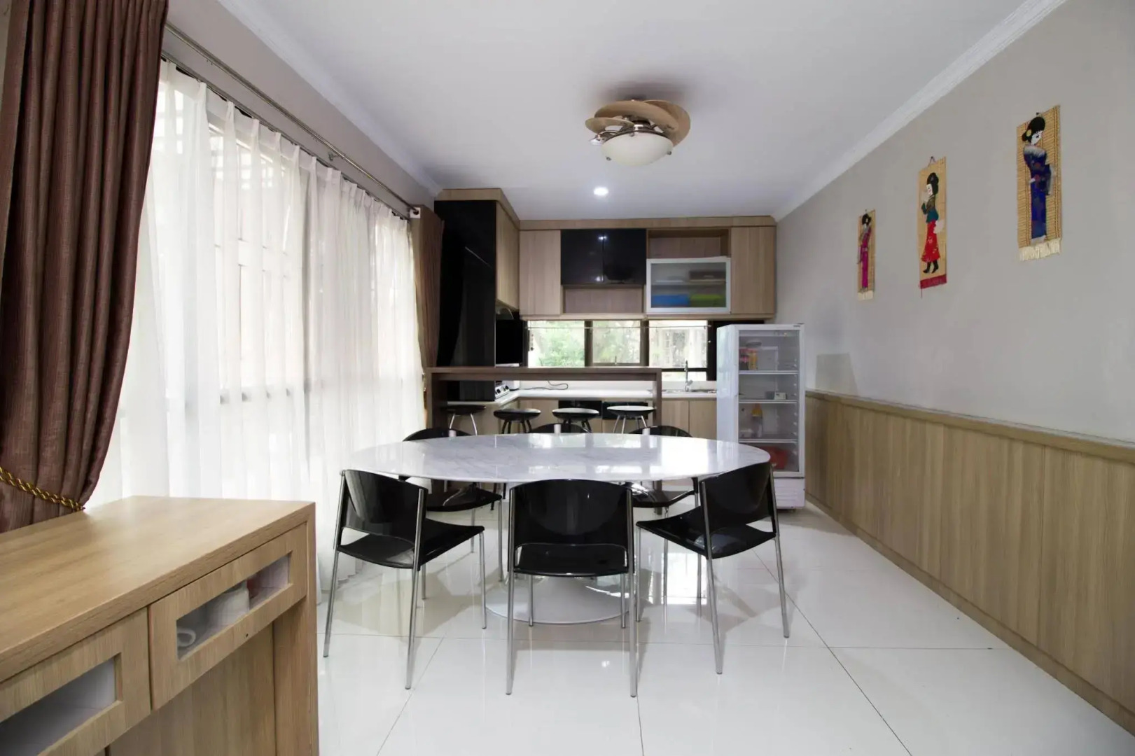 RedDoorz @ Taman Simpruk Cikarang