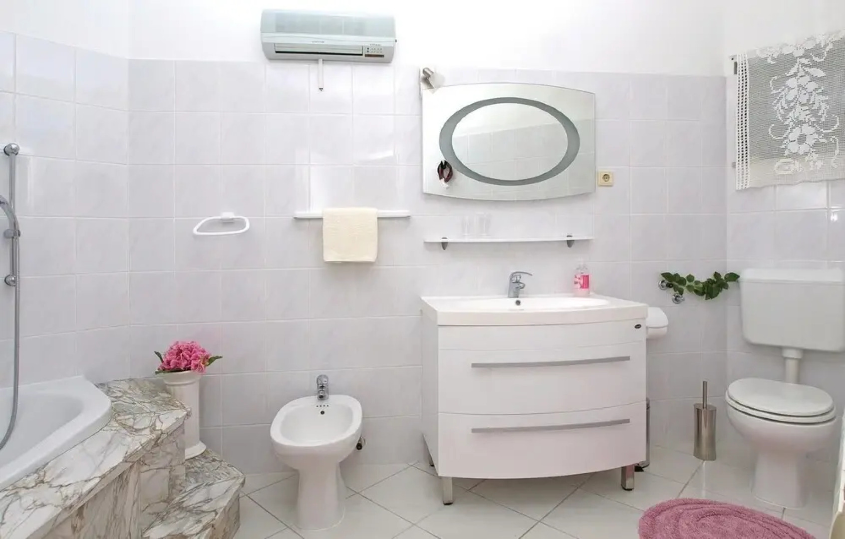 Amazing Home in Omis With Sauna, Wifi and 6 Bedrooms