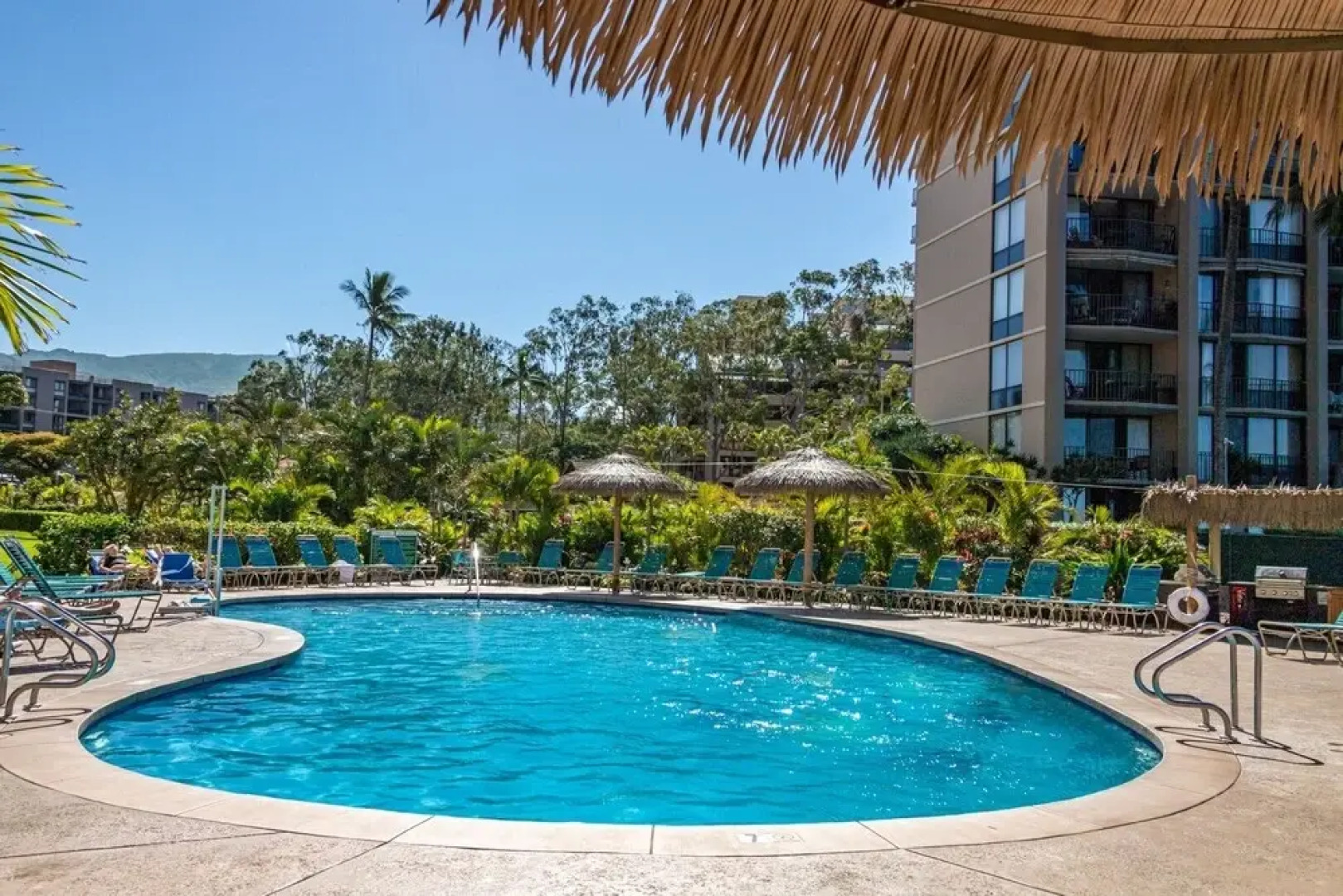 Royal Kahana 511 2bd/2.5ba 2 Bedroom Condo by Redawning