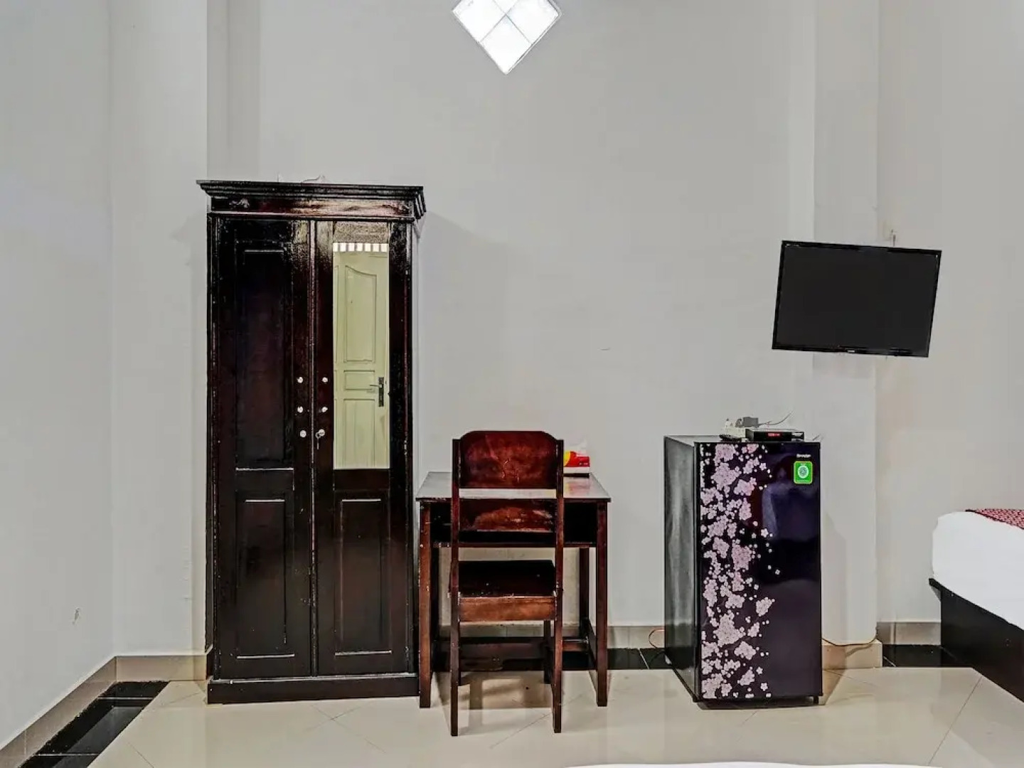 OYO Life 91984 Taufik Kost Syariah