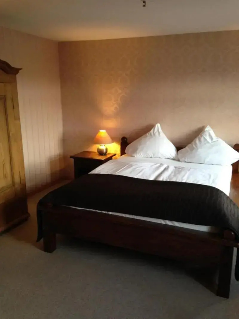 Zur Ewigen Lampe at Hemingway Trail