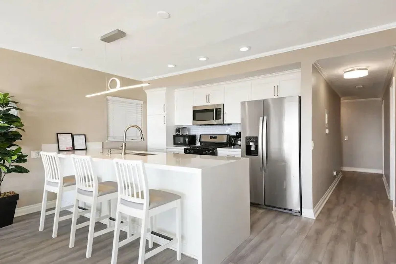 Lower Beach Front Escape Unit A