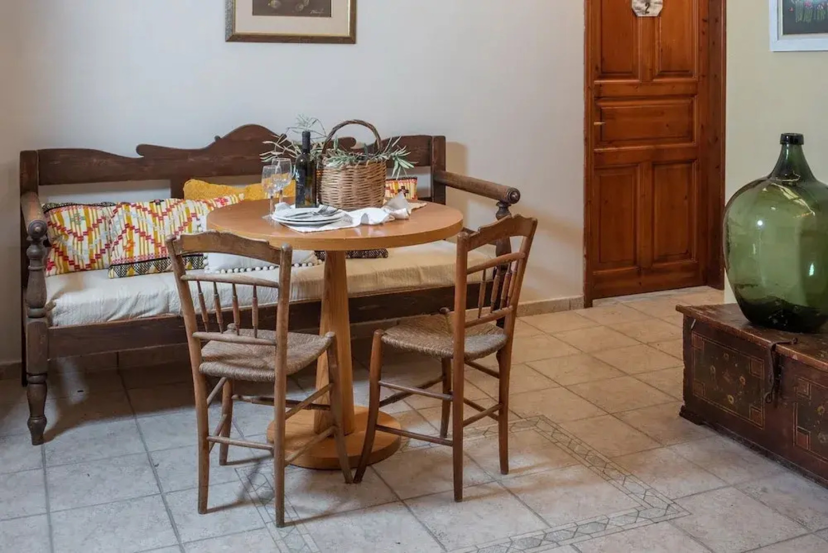 Amnisiades Apartments