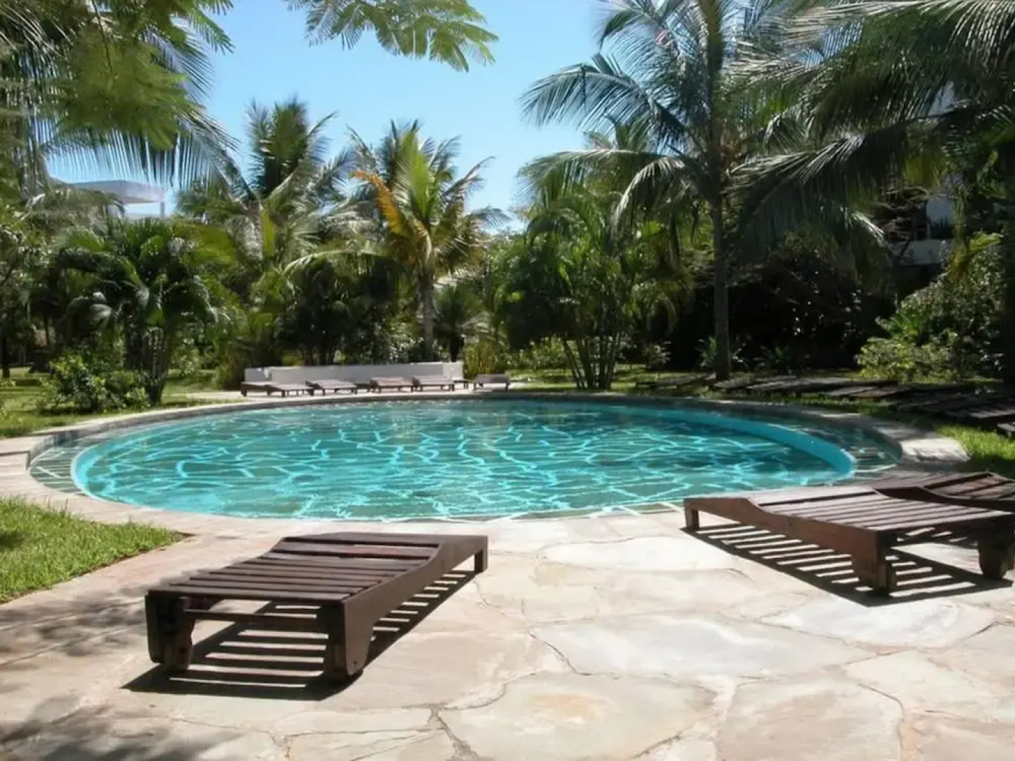 Beach Luxury Apartment On The Beach