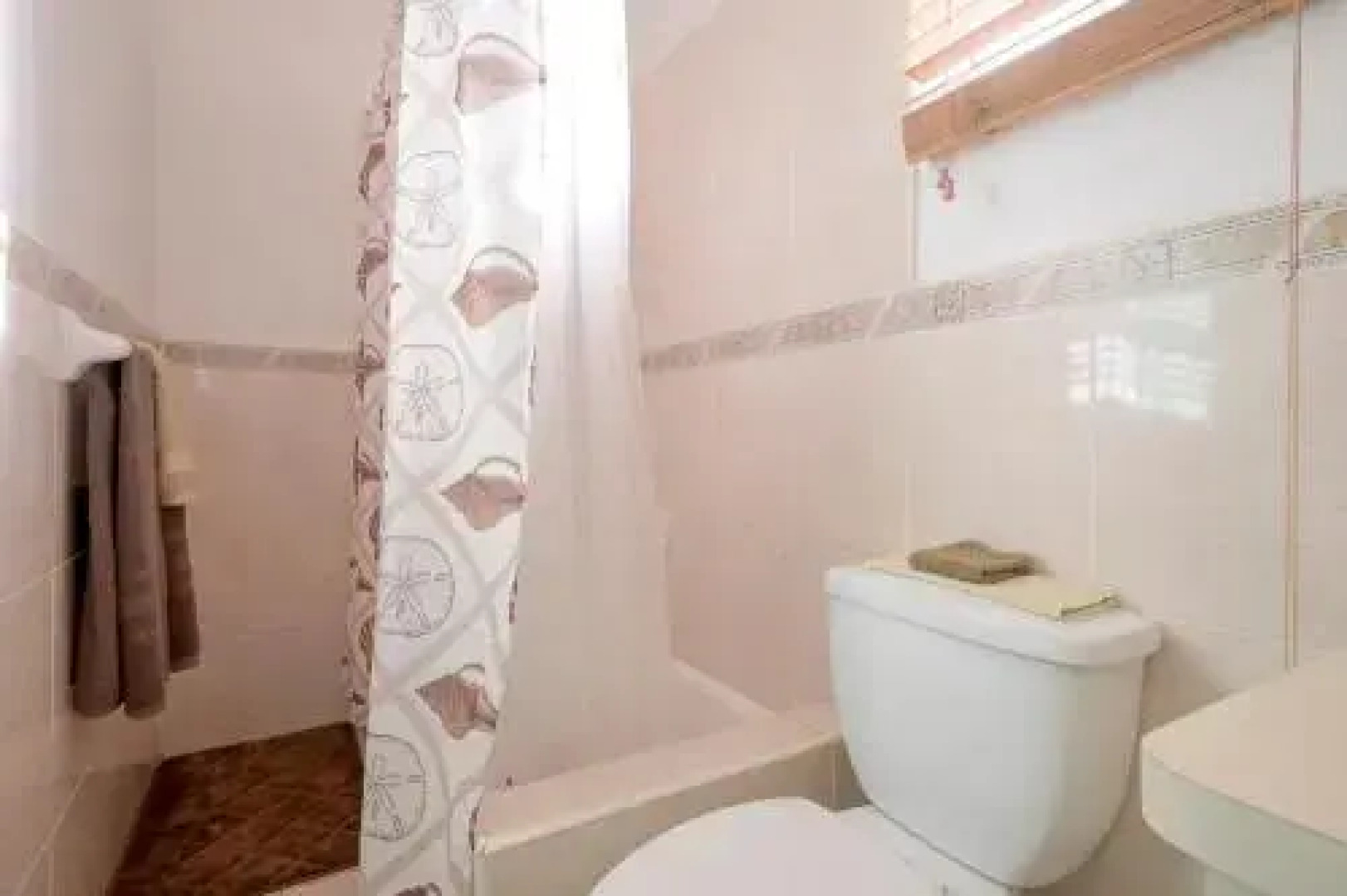 Stellar stay in wonderful seclusion (Chiro Ct)