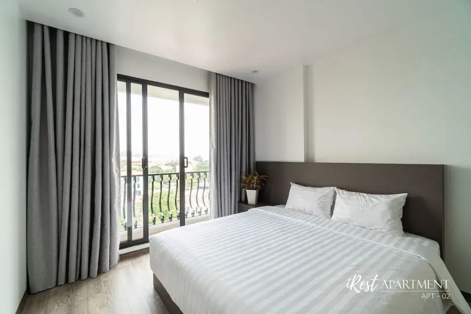 iRest Apartment Vinh Yen
