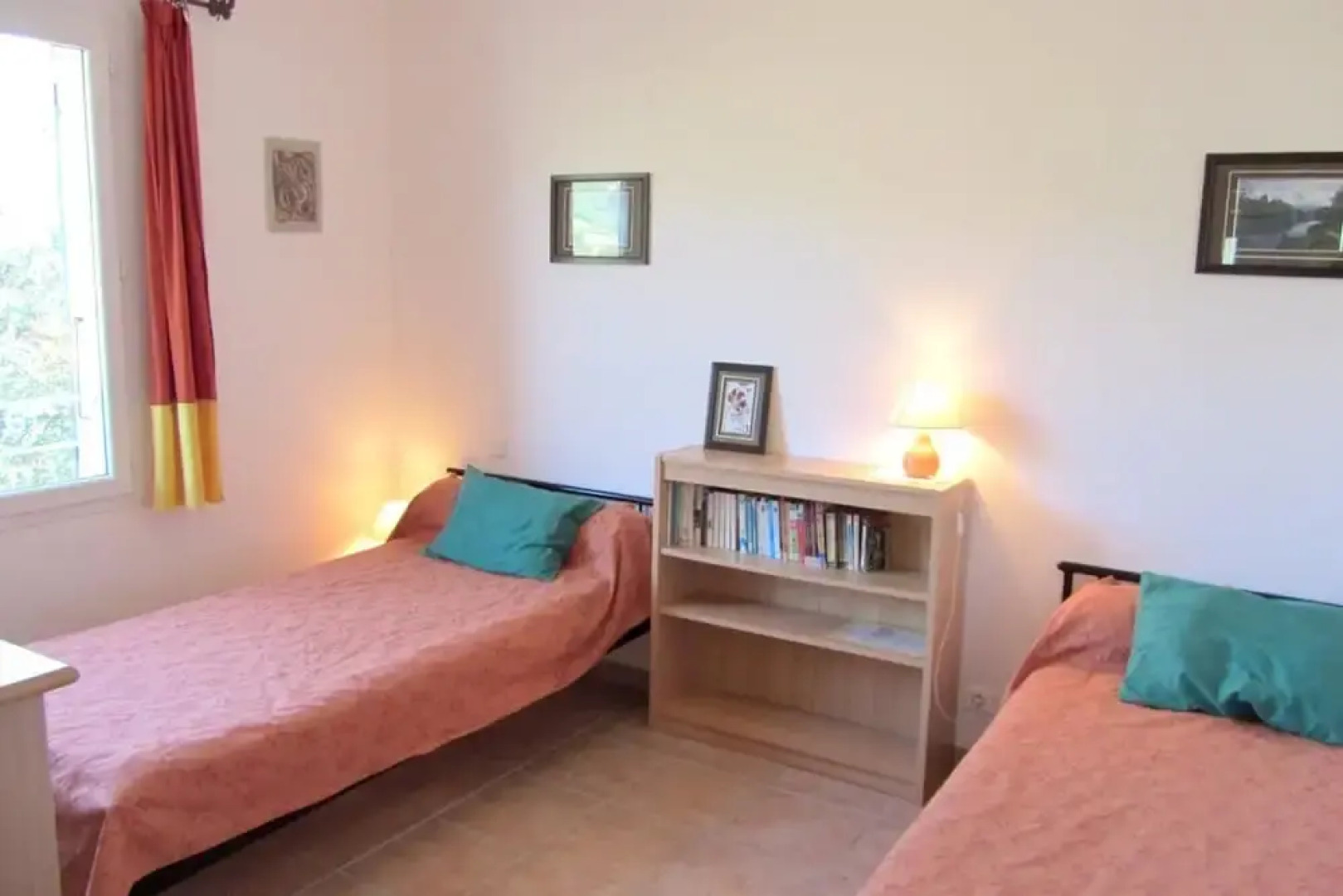 House With 3 Bedrooms in Roche-saint-secret-béconne, With Wonderful Mo