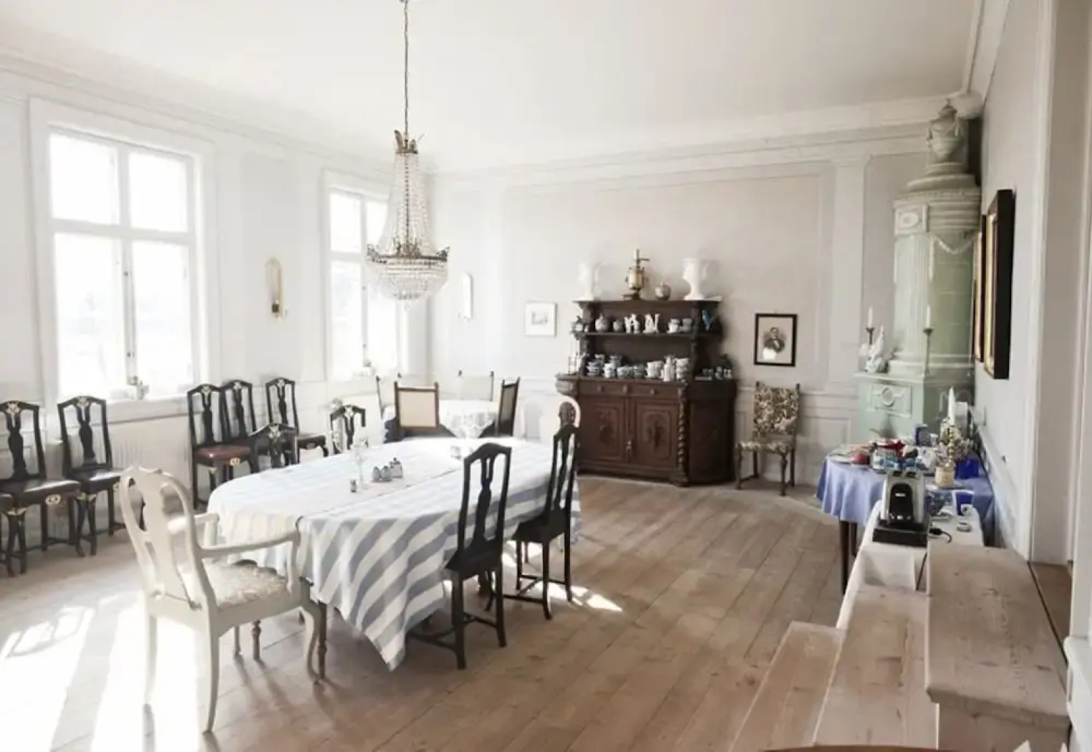 Mälby Säteri B&B