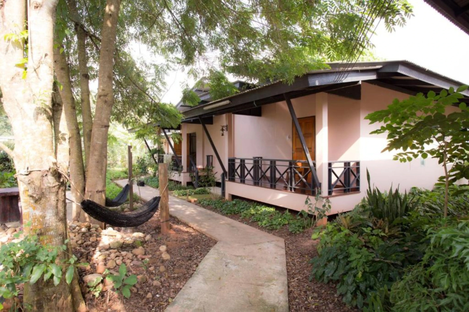 Be Fine Sabuy Hotel & Resort