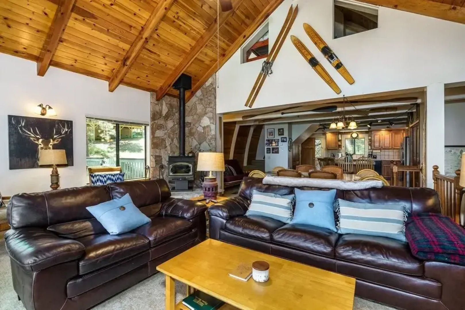 Hart Lake House - Amazing Location 500 Feet to Marina Beach and Pet Friendly! by Yosemite Region Resorts