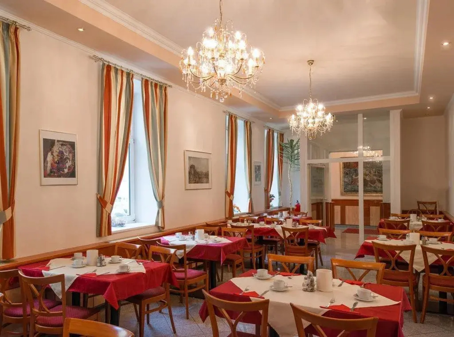 Garten - & Kunsthotels Gabriel