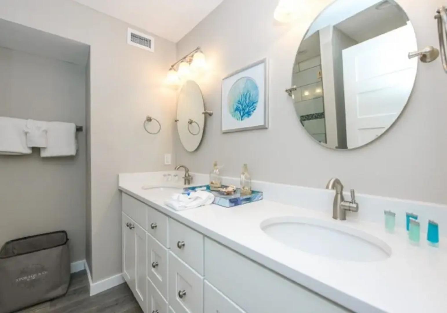 Fanta-Sea on the Beach 55 by Beachside Management