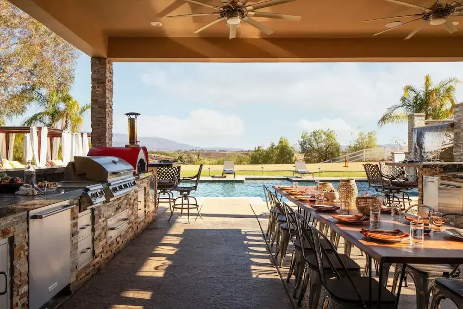 Luxury Estate Perfect for Large Groups