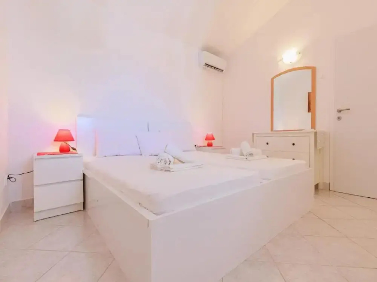 Lumbarda Resort Apartments