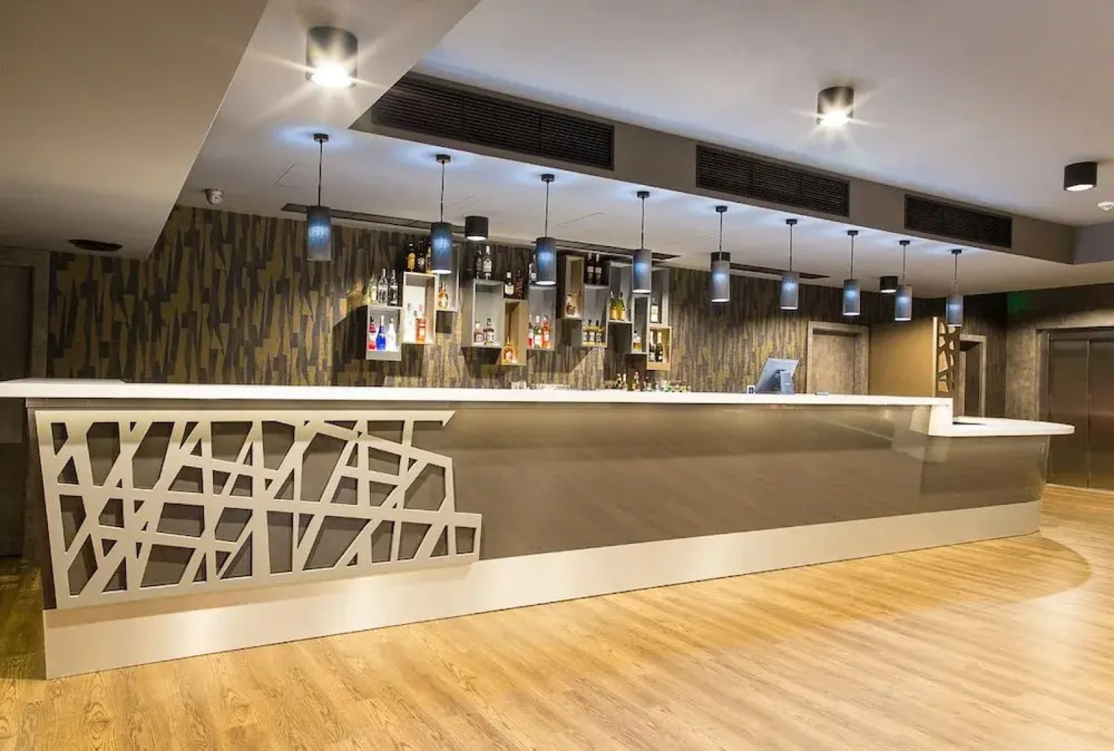 Z-Hotel Business & Spa