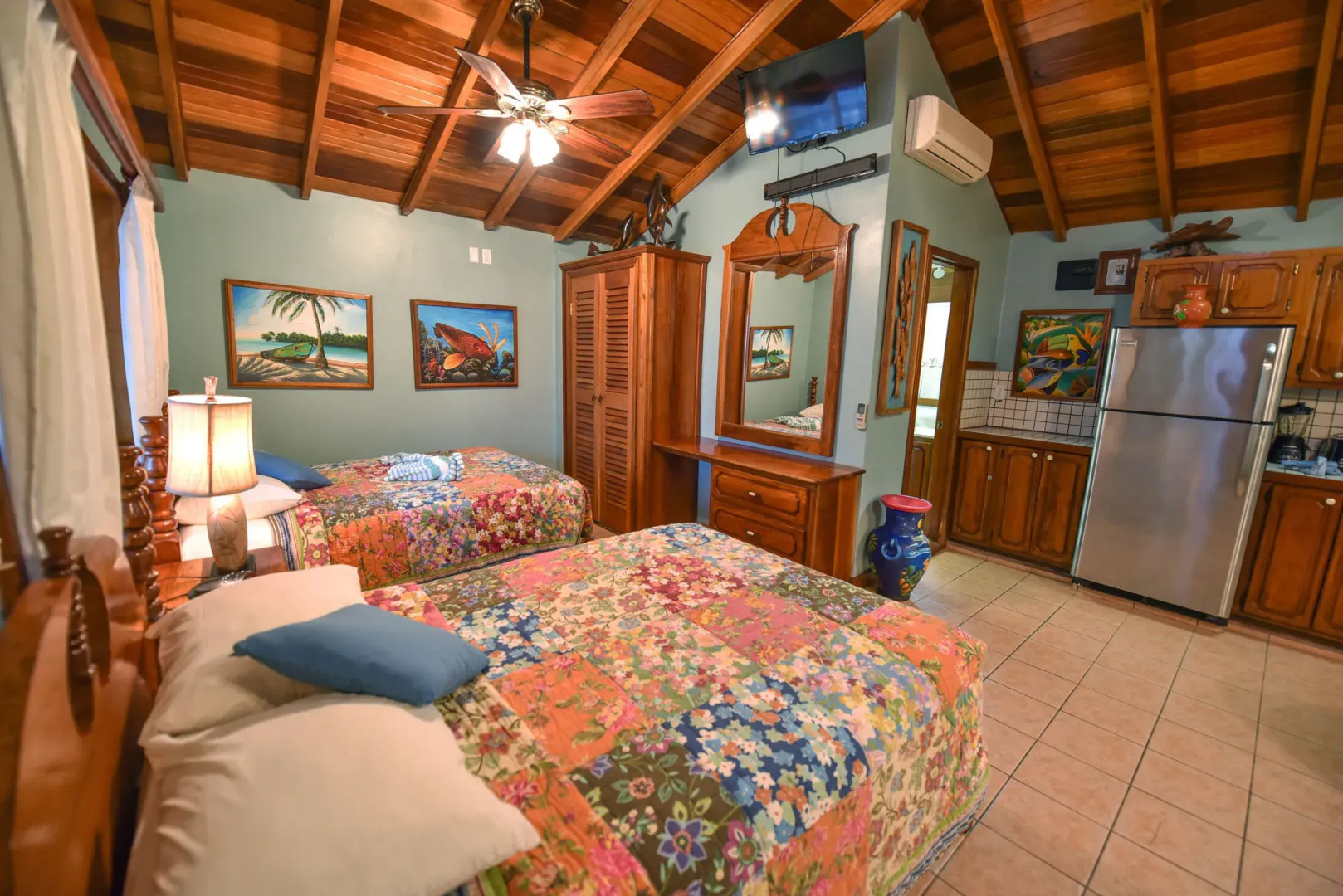 Blue Tang Inn