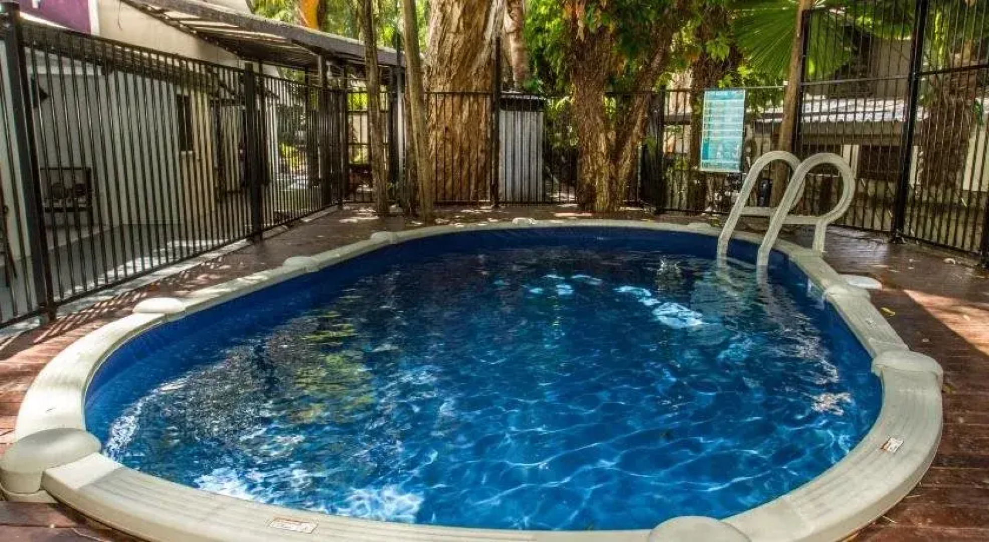 Cairns Beaches Flashpackers