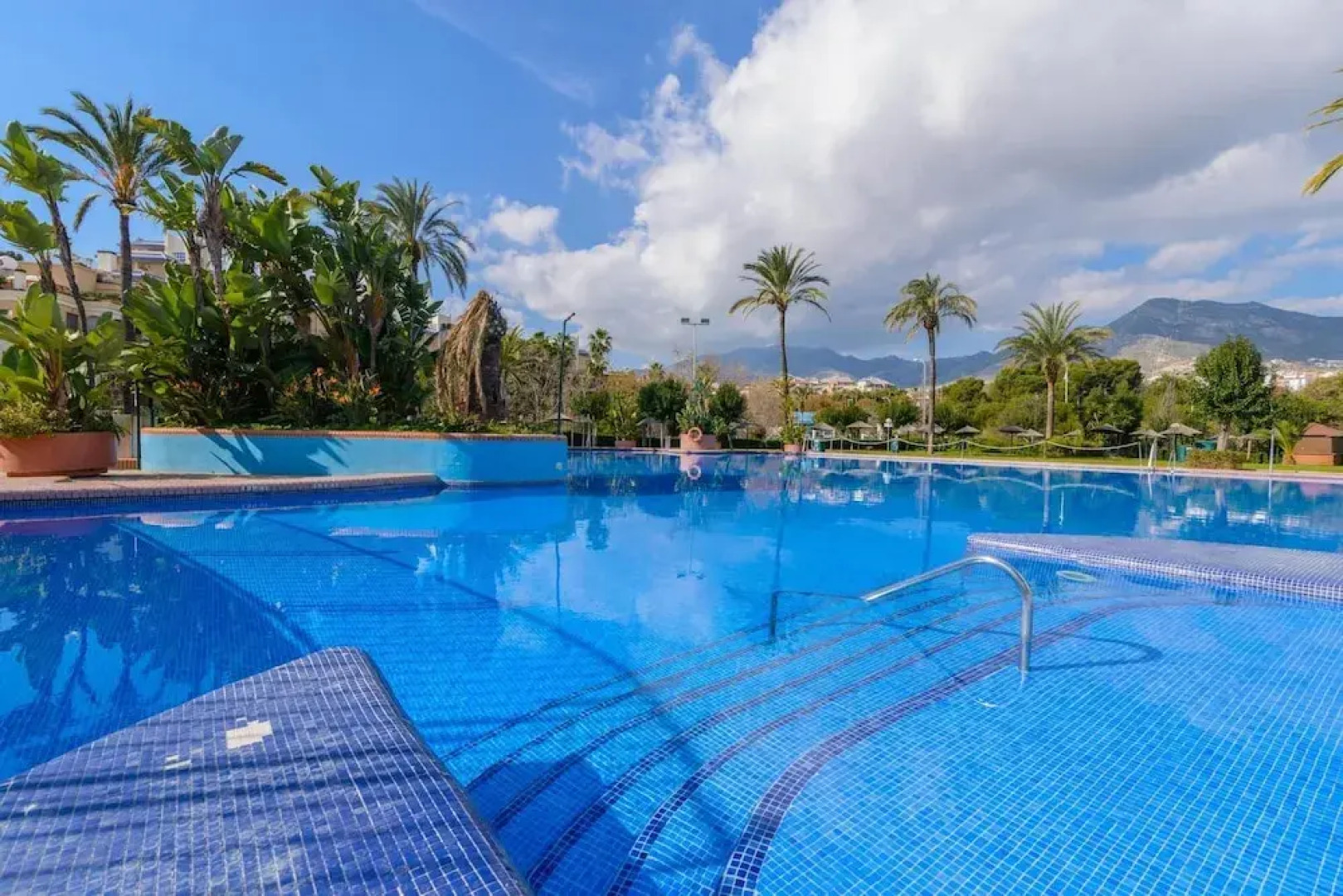 Benal Beach Resort 705 - 180° Seaview 2BR Apartment in Benal Beach Resort with Water Park