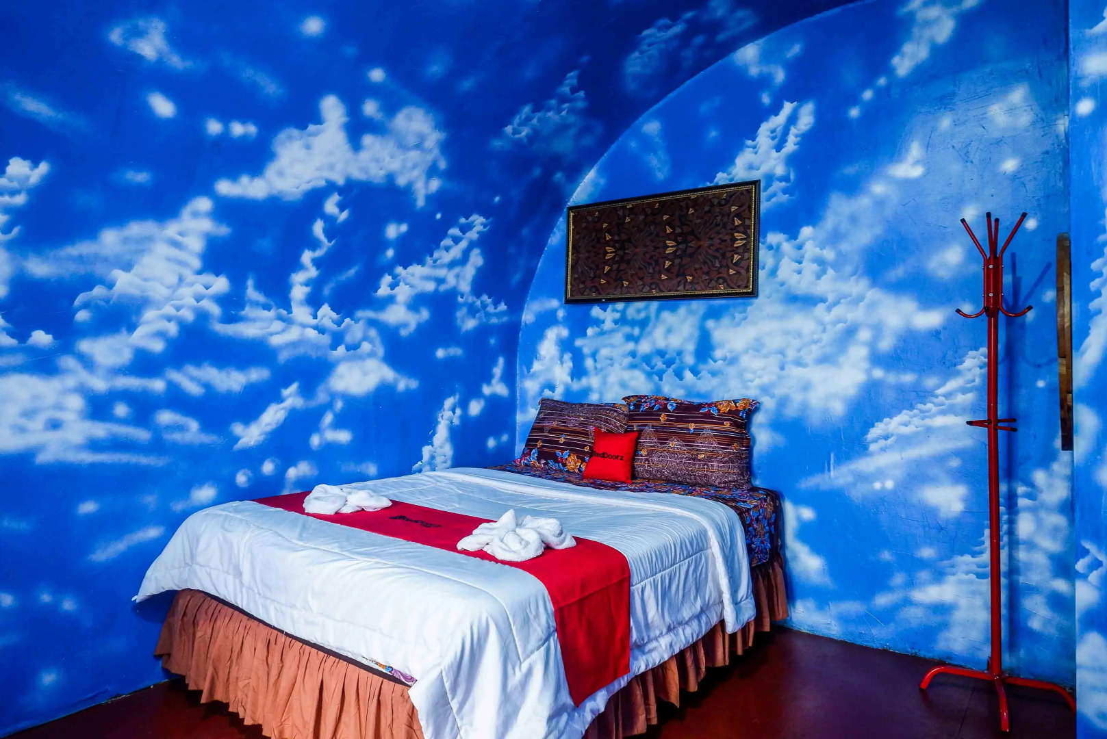 RedDoorz @ Guci Tegal