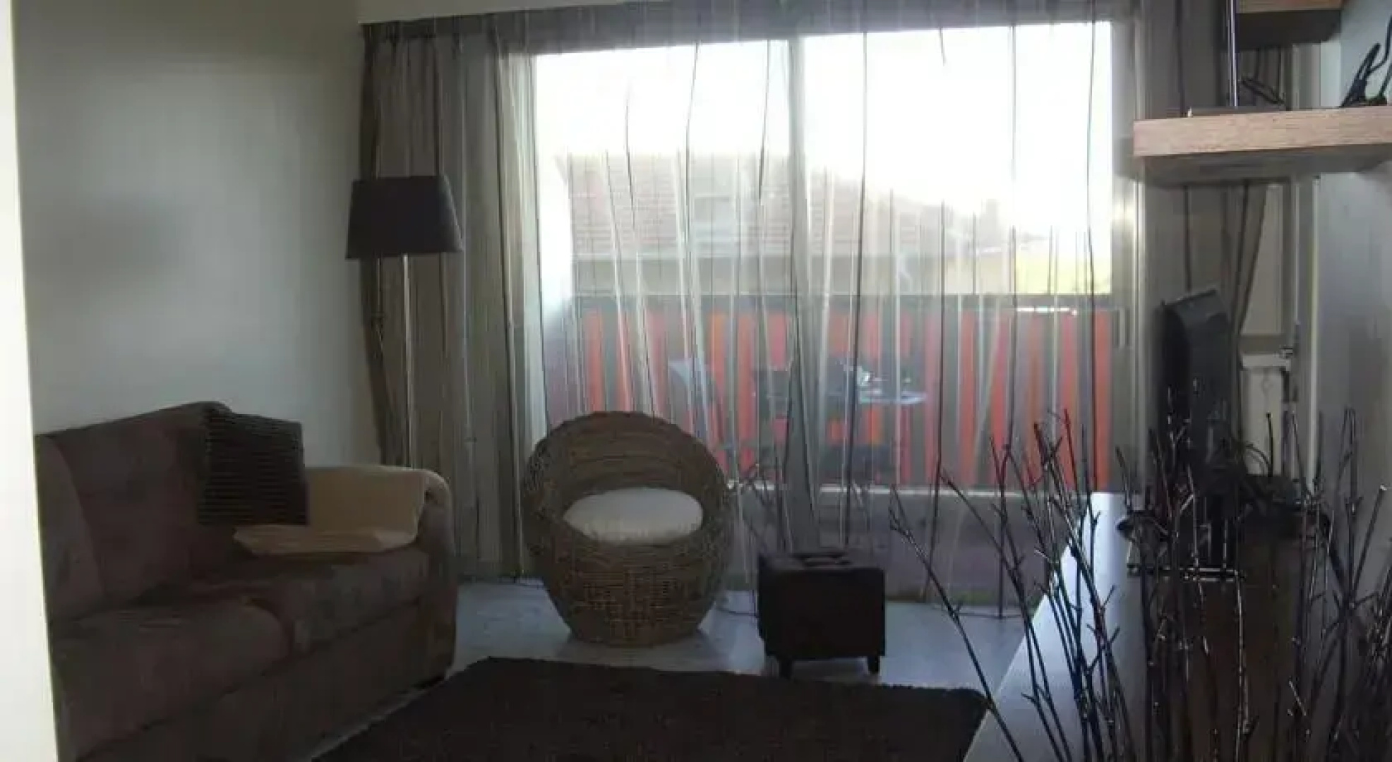 studio blue sea view