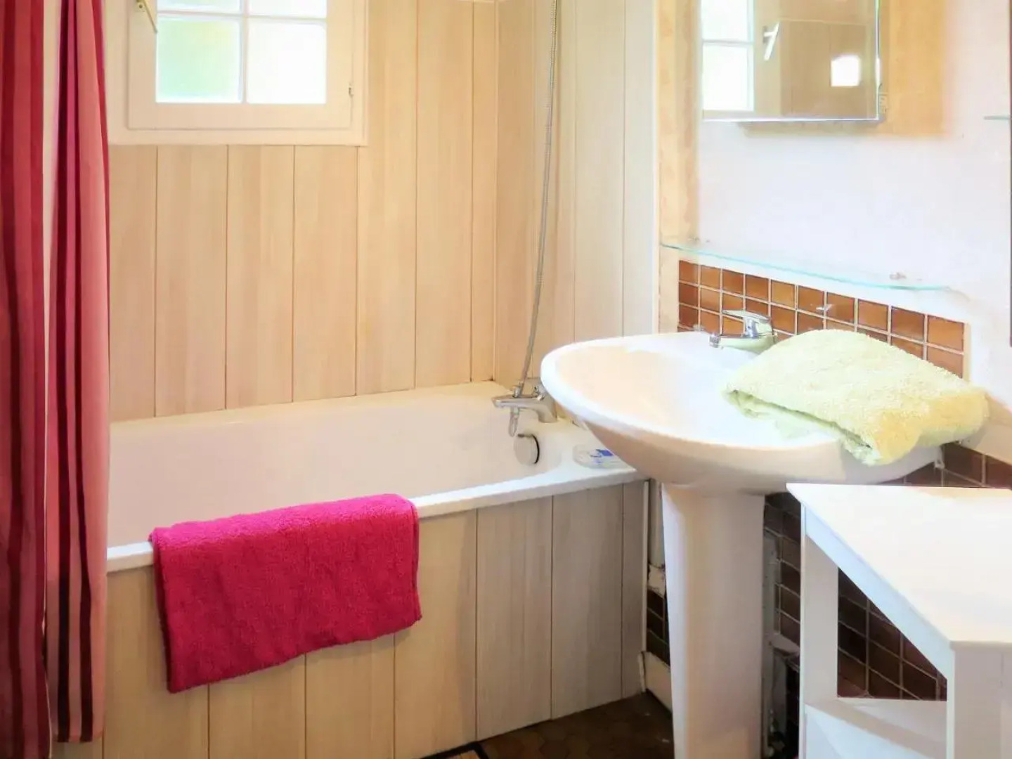 Holiday Home Cantebos - SLC110