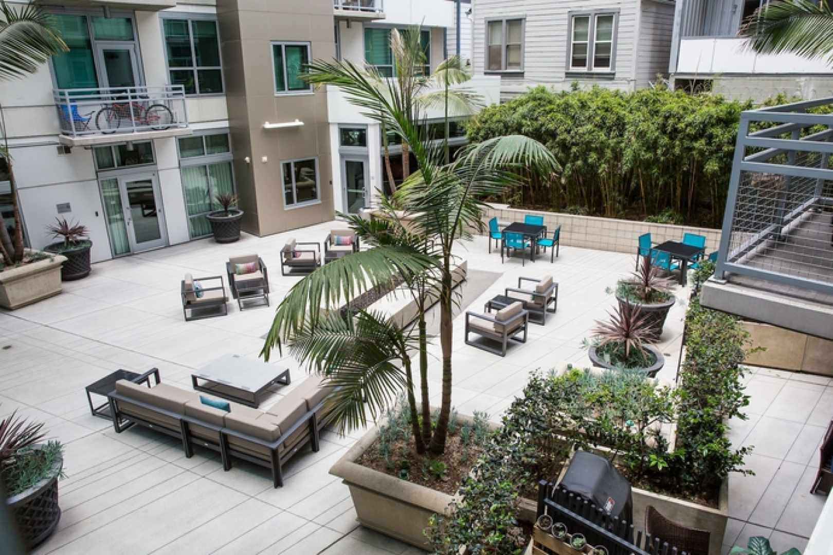 Stay Alfred on 10th Avenue