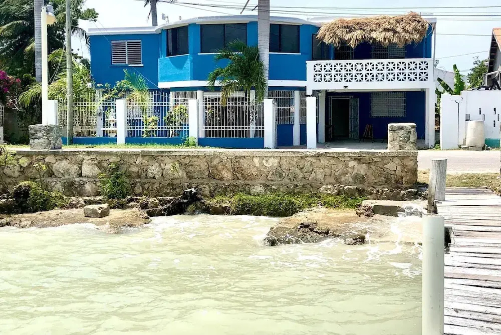 Rum Punch Lodge