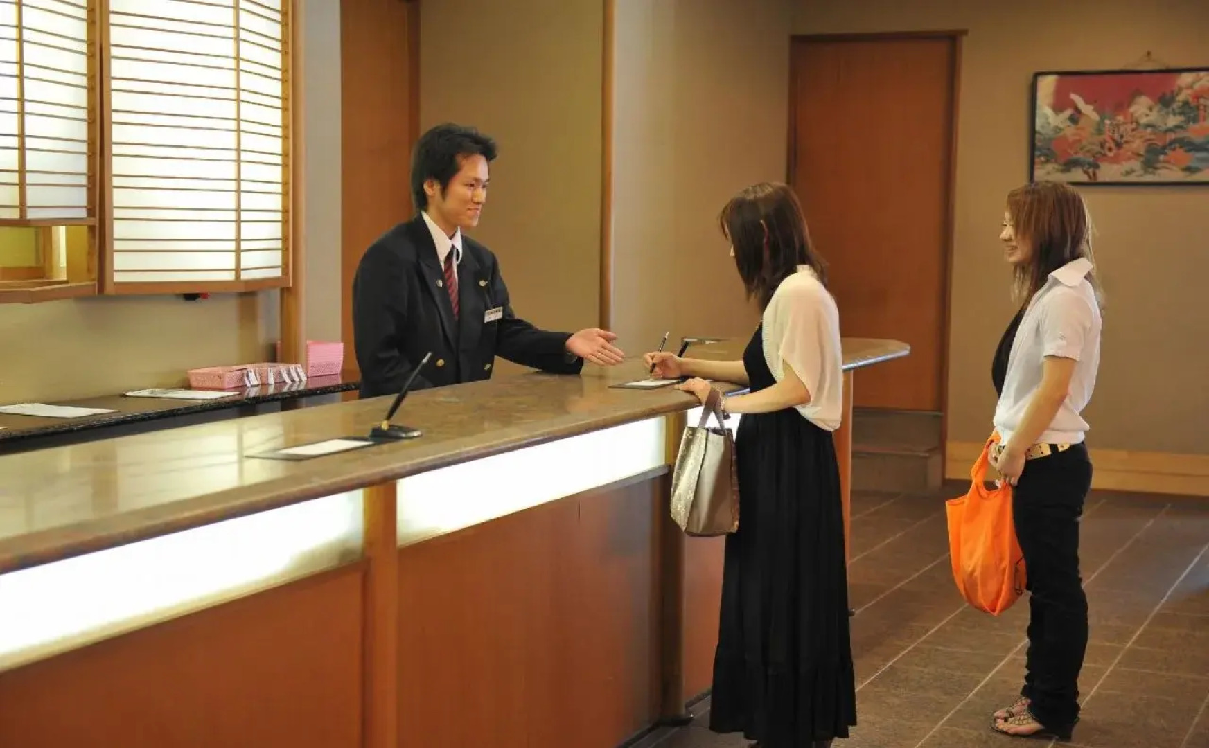 Izanro Iwasaki Ryokan