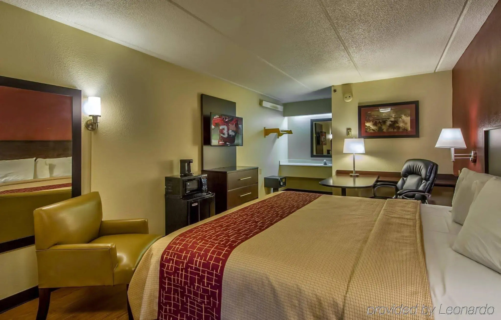 Clarion Pointe Kennesaw Town Center