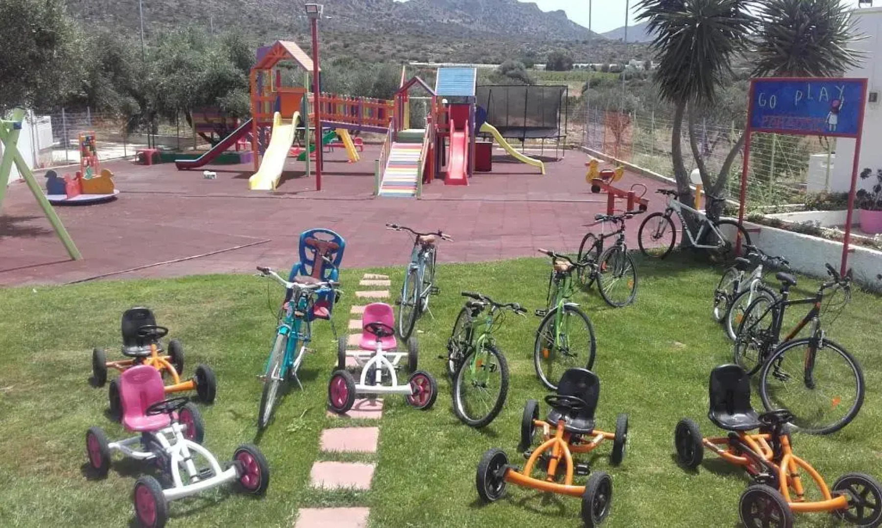 Paradisio Baby and Kinder Hotel