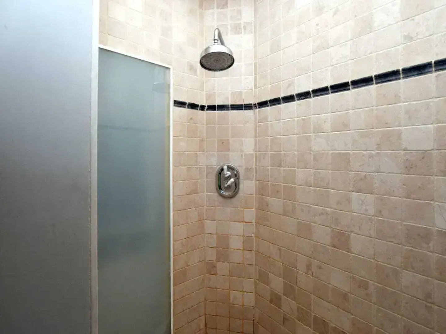 A Beautiful Art Nouveau House With an Enormous Garden