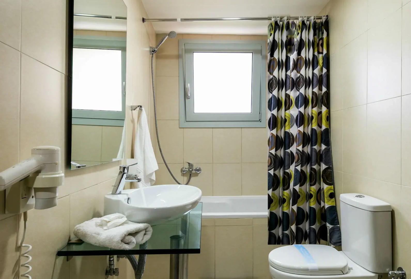 Angela Studios & Apartments