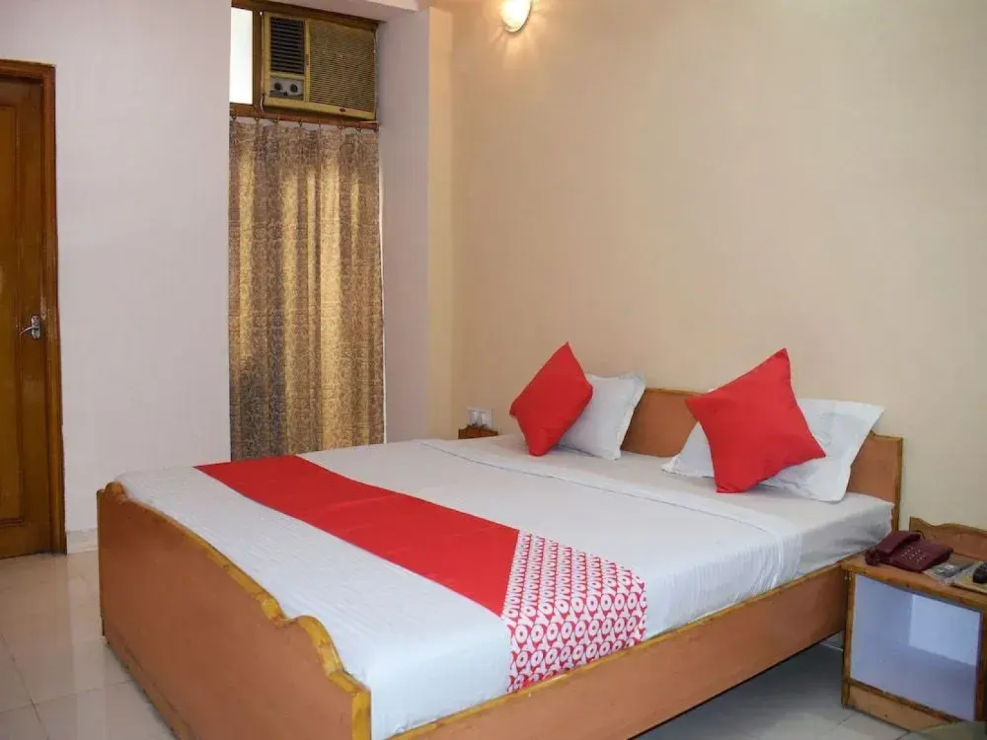 OYO 23172 Hotel Heritage Inn