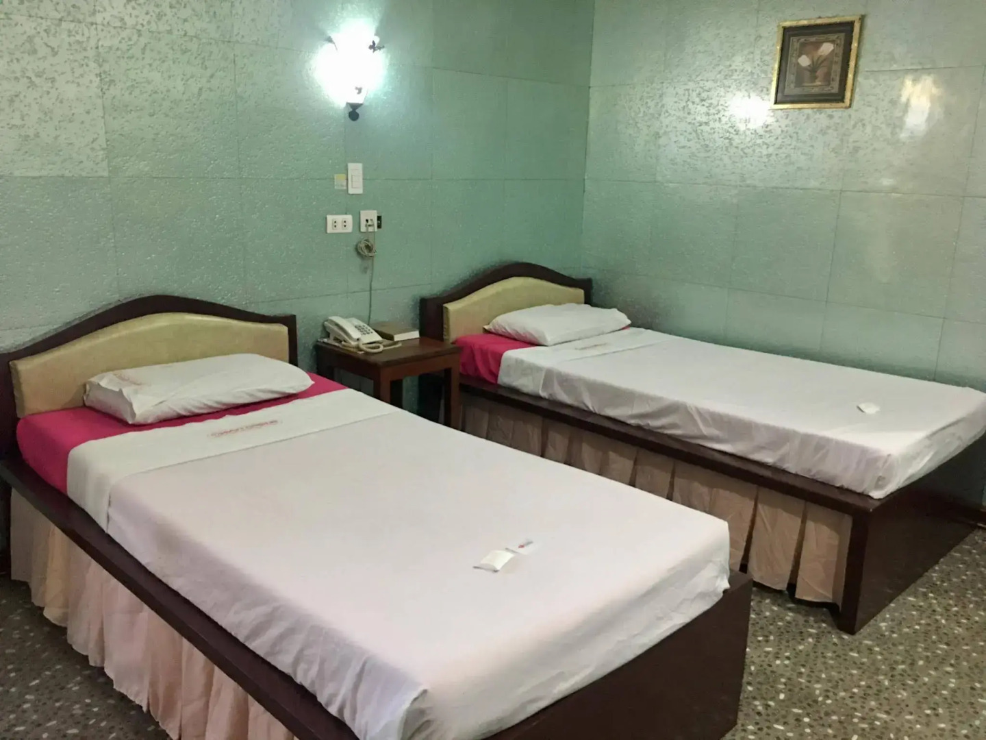 Obdulia's Business Inn