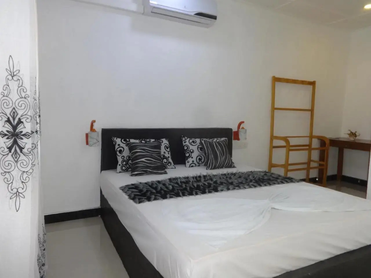 Hotel Angel Inn Beach