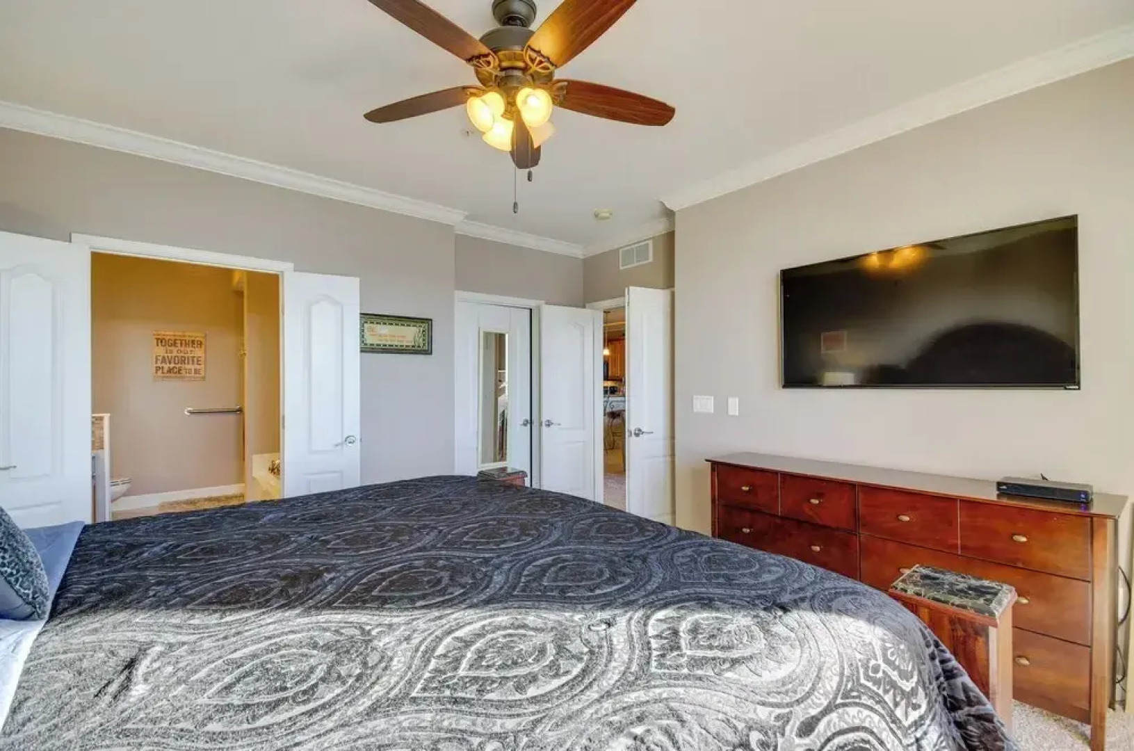 Waterfront Osage Beach Condo w/ Patio & Grill