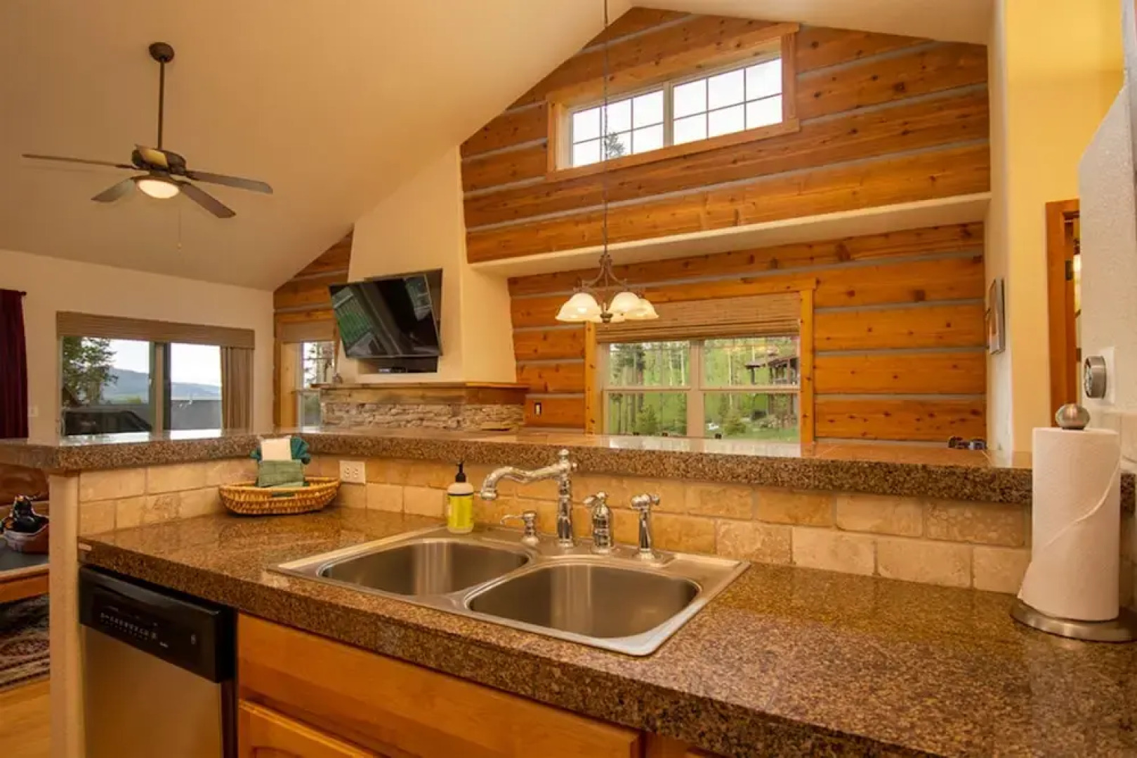 45 Reunion Court - Rendezvous